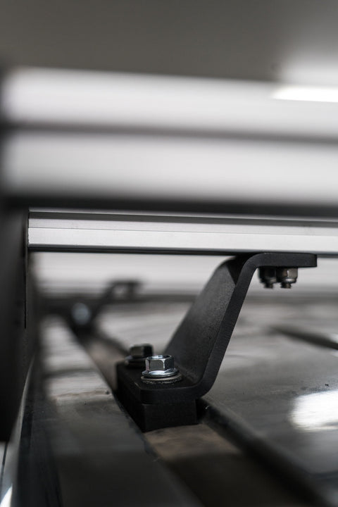 high-quality mounting feet