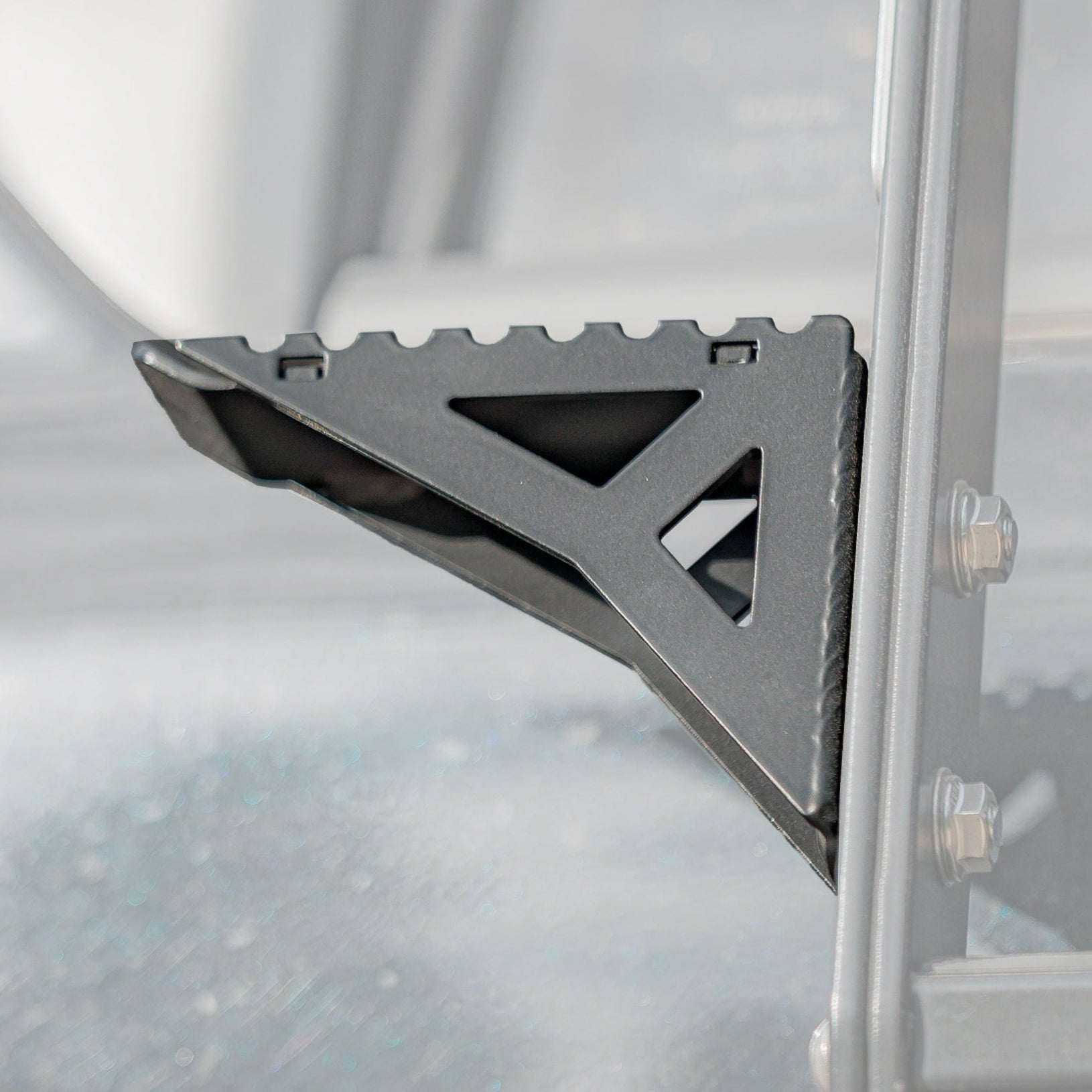 Cover photo of the accessory side step for the Summit Hatch Ladder from C4. 