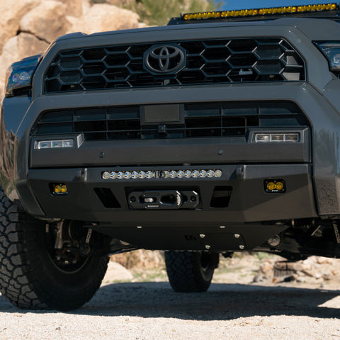 C4 Winch Fairlead Closed Hook on the 6th Gen 4Runner Lo-Pro Bumper
