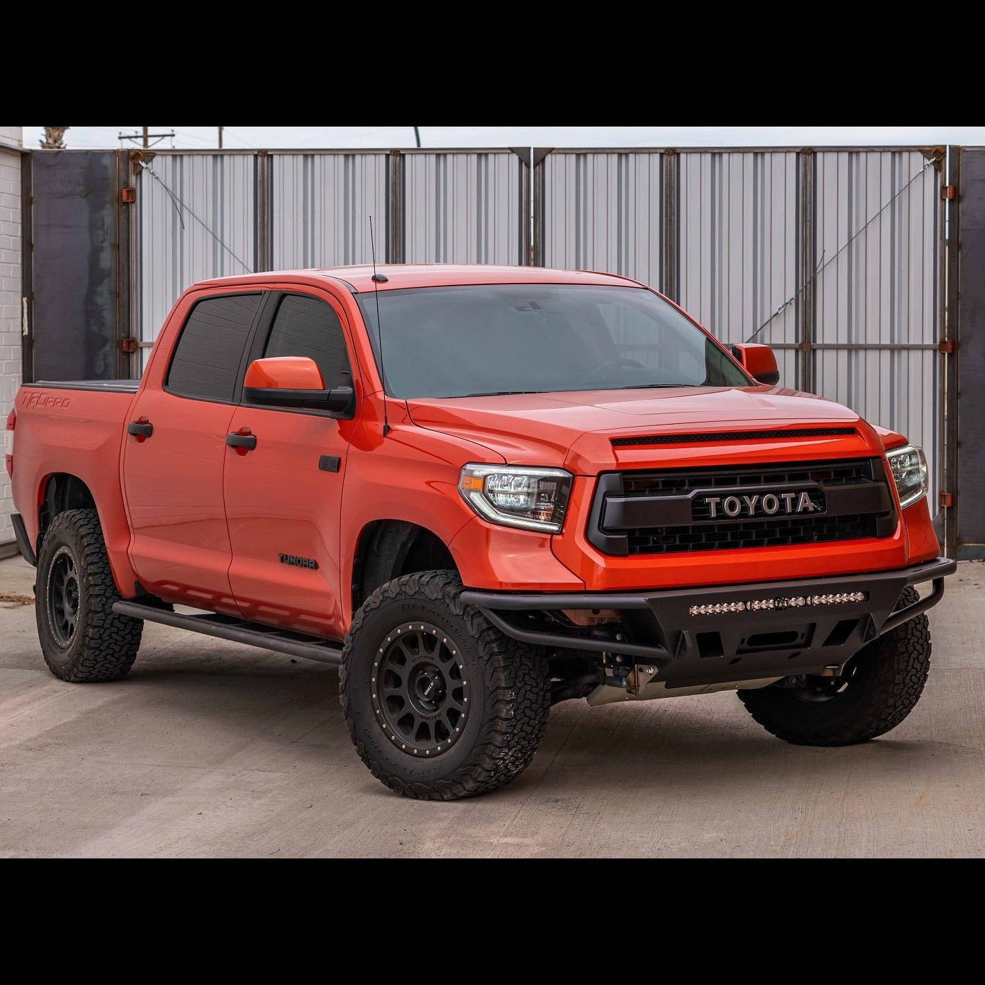トラック TUNDRA FIRE The Story Of Allyn Pierce & The Pandra - Speedhunters