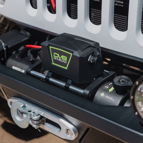 Close up view of installed Xtract 9.5k Synthetic Rope Winch for off roading
