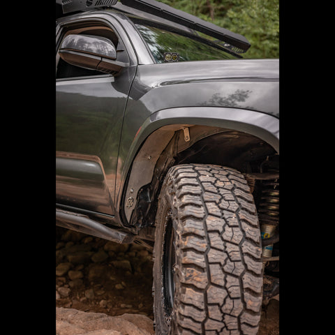 Full-lock with 35s is no issue with the C4 Oversize Tire Fitment Kit.