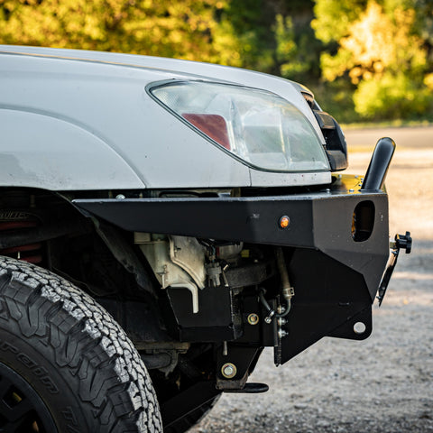 Close-up side view showing the profile of the C4 Overland bumper for 2003-2009 4Runners.